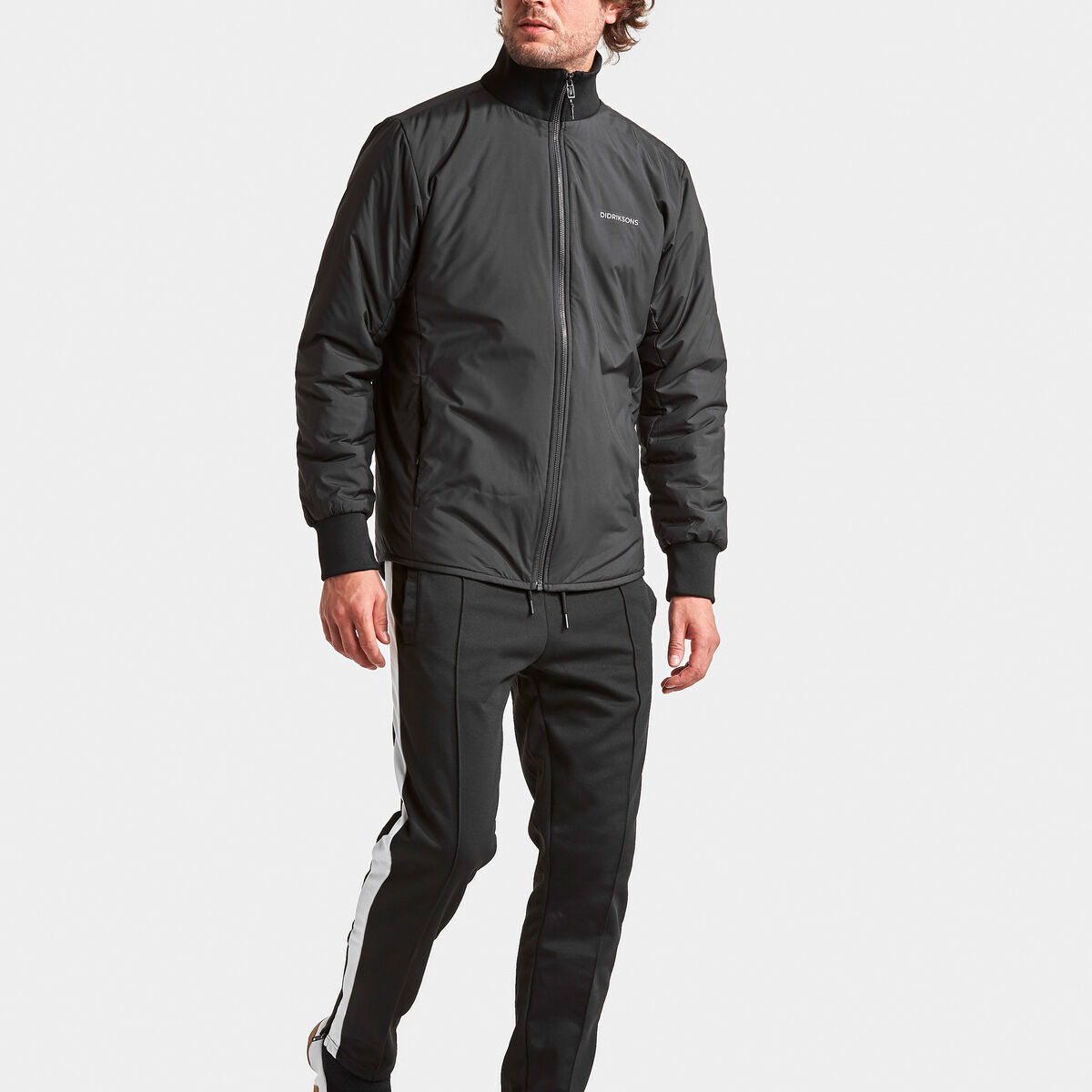 didriksons-vyriska-striuke-plona-juoda Didriksons striukė vyrams PEDER USX JKT