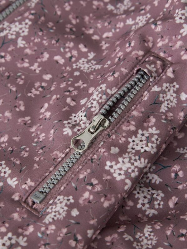 NAME IT Softshell striukė "GĖLYTĖS"