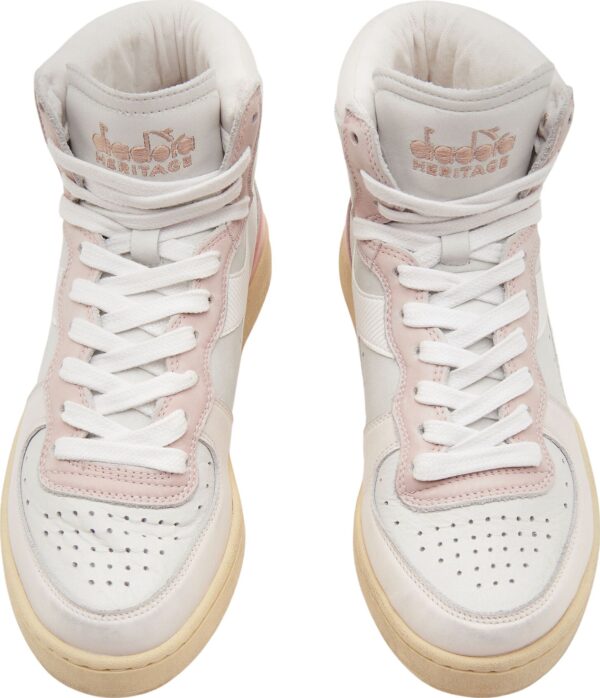 02ba5fe929b8d8ec7bd9fb357361b06a DIADORA Mi Basket Used White/Pastel Parchment