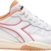 1221ed11de3b471cc52585fbcb41e4cd DIADORA Winner White/Pale Peach