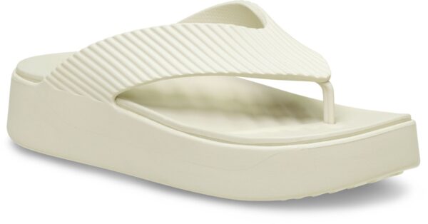 1943d41cbe1fed02145cd618aeb1bf4d Crocs™ GETAWAY GROOVE PLATFORM FLIP Sandstone