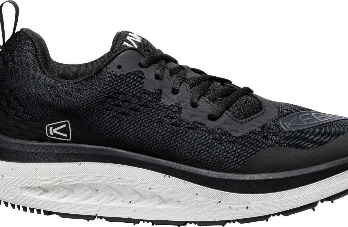 19e6752ab991536f0876e274ce4f64a0 Keen WK400 MEN BLACK/WHITE