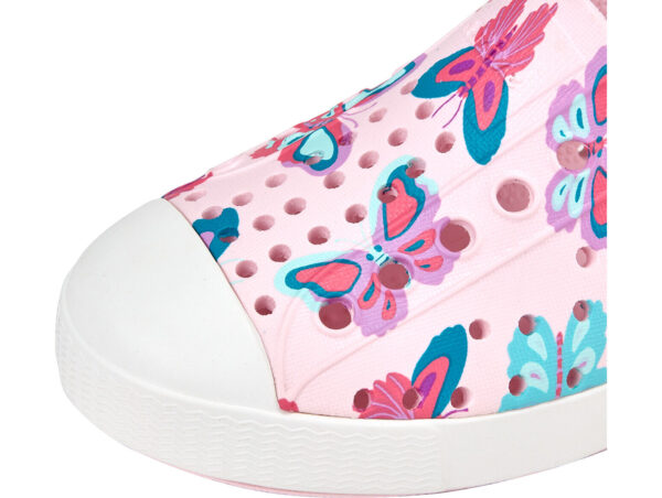 NATIVE Jefferson Print Child Milk Pink/Shell White/Flutter Friends