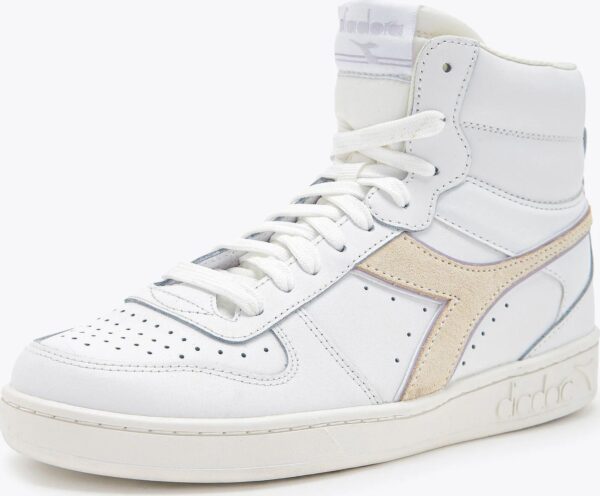 26d19673a461d9a0e14757a46f98c9b2 DIADORA Magic Basket Mid Leather Wn White/Lilac Marble