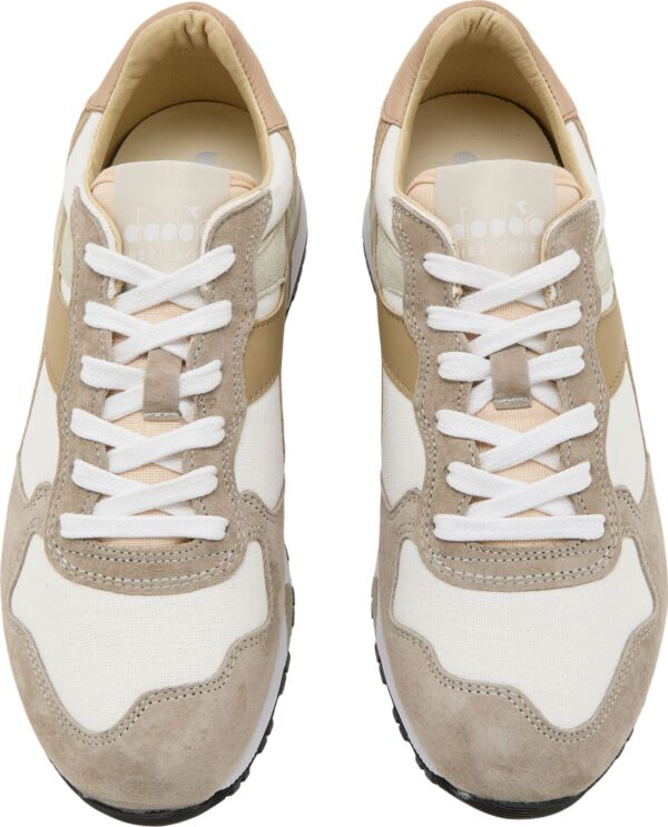 2b810c87e04ba08a161cc930b21b3f89 DIADORA Trident 90 C Sw White/Putty