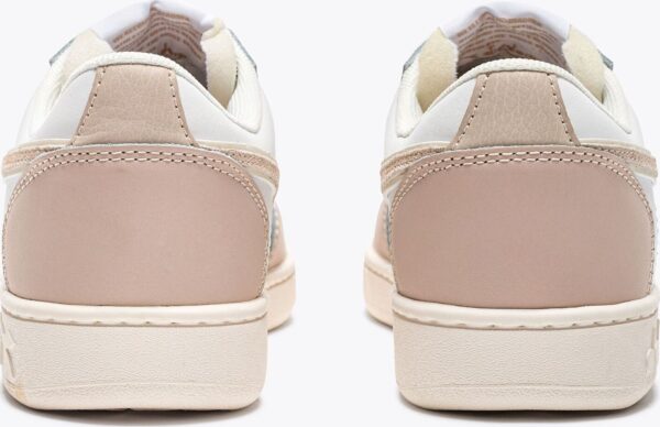 3284d77929a1bee6cc1fceebb3ee351b DIADORA Magic Basket Low Leather Wn White/Whisper Pink