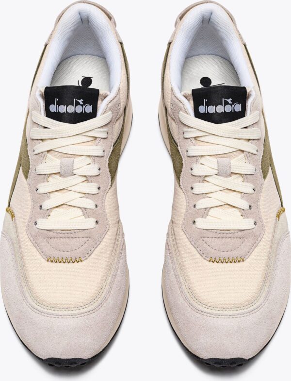 3649af43593e8e9887f9698c444be239 DIADORA RACE SUEDE SW Pristine/Whitecap Gray