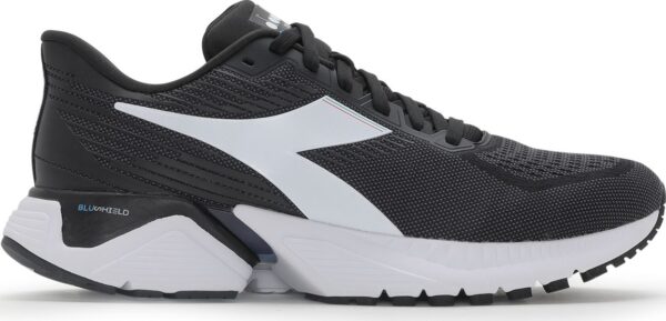 36a71249166500c19326a7c2b32db62b DIADORA Mythos Blushield Vigore Black/White (C7406)