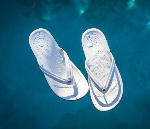 36e17ab5d217fc0758f08a0725f859f1 Crocs™ Crocband Flip White