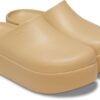 Crocs™ DYLAN PLATFORM CLOG Wheat