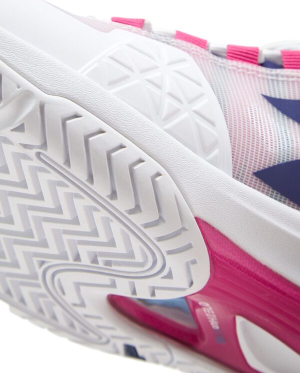 3ab9e60b9b5edb1c24d6de9a76da50a1 DIADORA Speed Blushield Fly 4 + W Ag White/Blueprint/Pink Yarrow