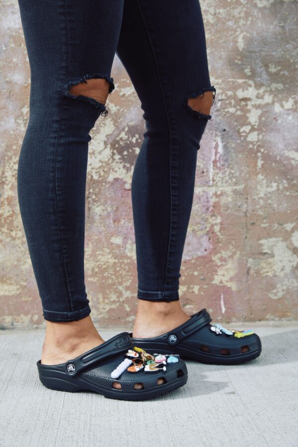 3cc30ab799dc489d5401209cde4beea7 Crocs™ Classic Black