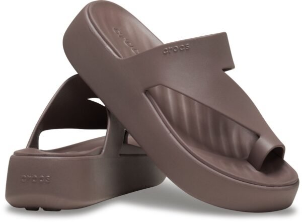 Crocs™ GETAWAY PLATFORM TOE LOOP Truffle