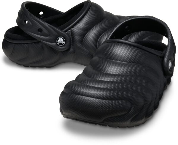 Crocs™ CLASSIC LINED OVERPUFF CLOG Black