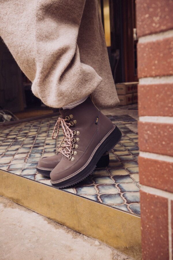 Teva MIDFORM BOOT WOMEN'S Bracken