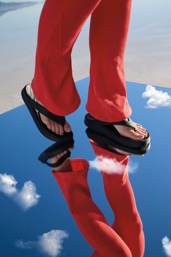 Crocs™ Getaway Platform Flip Black