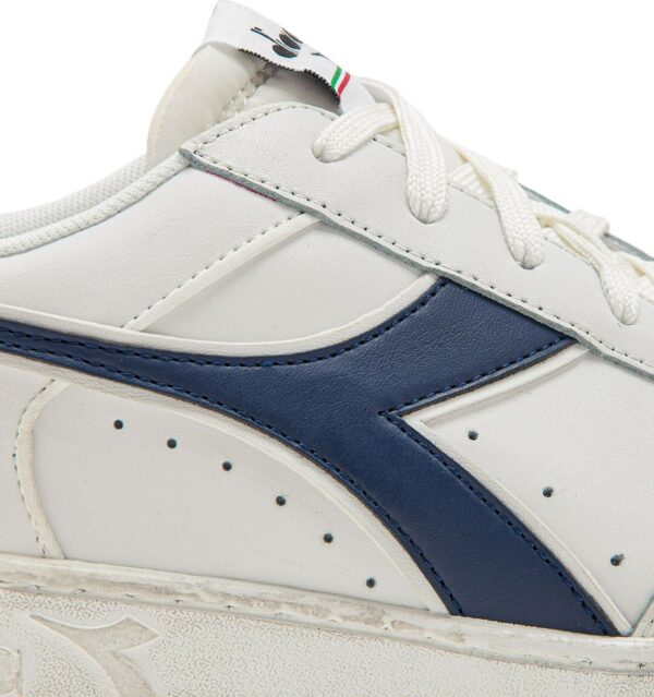 5d056912df864643cc1d1a7ad54b55c0 DIADORA Magic Basket Low Icona 179296 White /Blue Caspian Sea