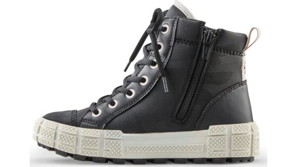 5ea6bf2970f16a02293c849247c2b606 COUGAR BRAVE Black-White
