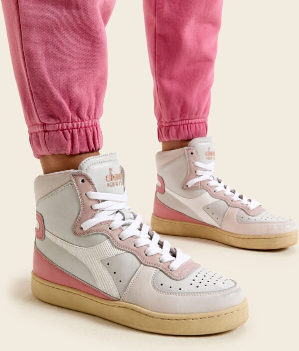 686fd4f62dd698946bfa0a4446f86385 DIADORA Mi Basket Used White/Pastel Parchment