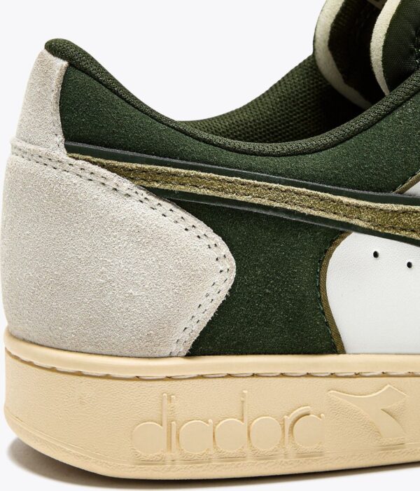69dde1a2dc794b42d0610e28c2b0ad4c DIADORA Magic Basket Low Suede Leather White/Kombu Green