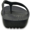 202492-410 Crocs™ Kadee II Flip Navy