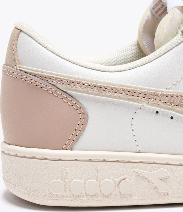 772e90741c01c37d741545e808447ba4 DIADORA Magic Basket Low Leather Wn White/Whisper Pink