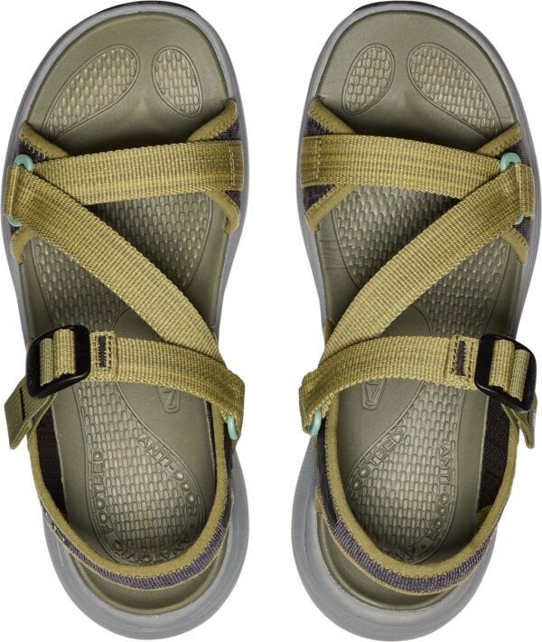 78ab7e4bdbae6fc455cb3e75e90822ad Keen LEIKI OT SANDAL 1030283 Martini Olive/Granite Green