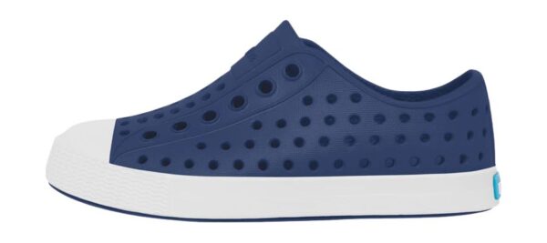 7ab22038ac85becbb2d04c75dec20214 NATIVE Jefferson Youth Regatta Blue/Shell White