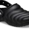 Crocs™ CLASSIC LINED OVERPUFF CLOG Black