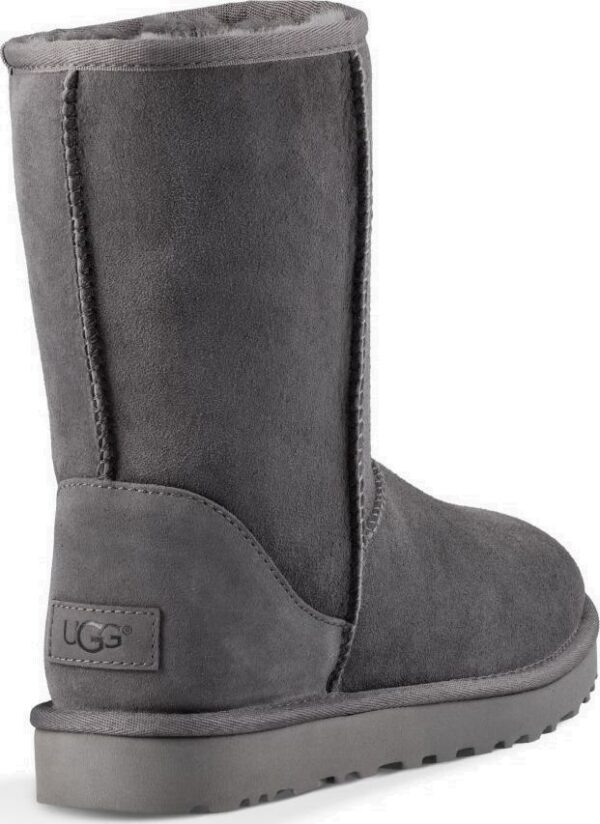 UGG Classic Short Grey