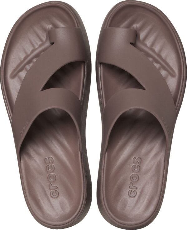 Crocs™ GETAWAY PLATFORM TOE LOOP Truffle