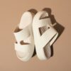 875cf33a4503084d1b30c4977e2f6f43 Crocs™ GETAWAY GROOVE PLATFORM HSTRAP Sandstone