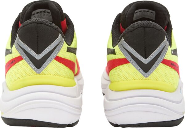 8d0c857fe892273defa48a207a03dce1 DIADORA Mythos Blushield 8 Vortice Yellow Fluo Dd/Blk/Fiery Red