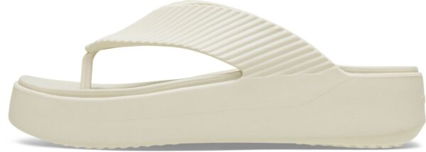 93f5c17d1759a8f972cd3989c060604c Crocs™ GETAWAY GROOVE PLATFORM FLIP Sandstone
