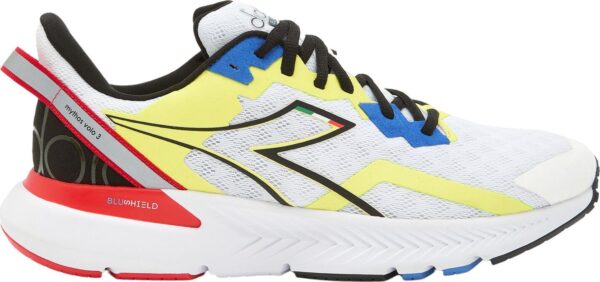 95af86871fb4e475db7a9a17b272a318 DIADORA Mythos Blushield Volo 3 White/Black/Yellow Fluo