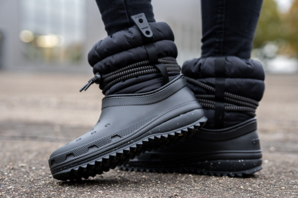 Crocs™ Classic Neo Puff Luxe Boot Women's Black