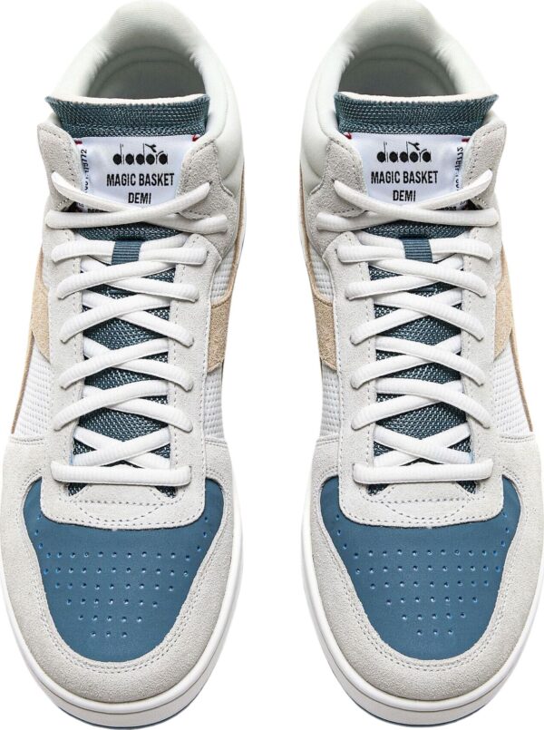 9901f1e8e6cb0d216dae2cff35b35a25 DIADORA MAGIC BASKET DEMI NEAT White/Stormy Weather
