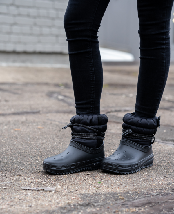Crocs™ Classic Neo Puff Luxe Boot Women's Black