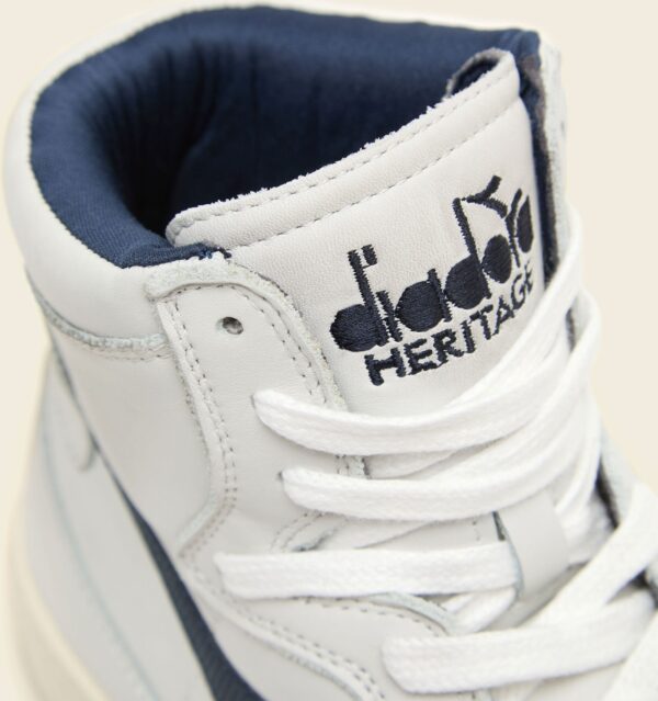 a8ed17604ef15f73661559d1d226a4bb DIADORA Mi Basket Used White/Blue Corsair