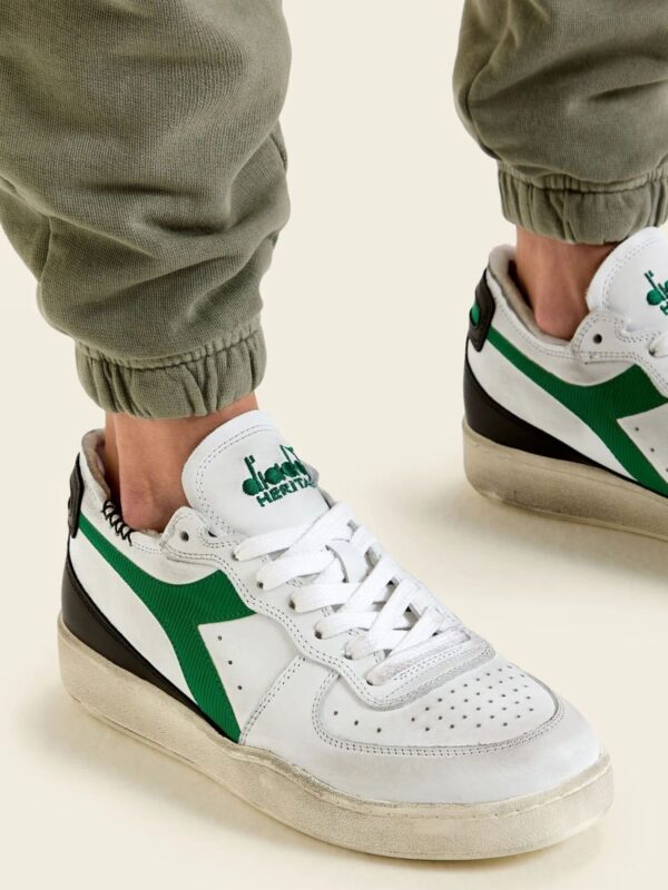 aeee1bd5bd40914f6b09b627a17dc000 DIADORA Mi Basket Row Cut White/Jelly Bean/Black