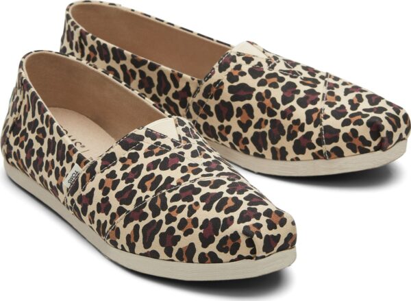 TOMS Classic Leopard Women's Slip-On Alpargata Beige