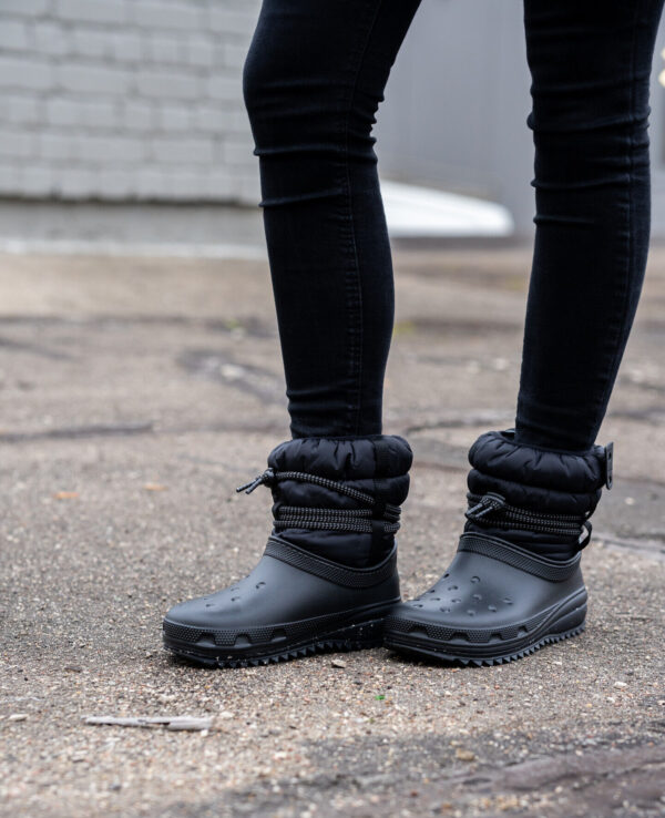 Crocs™ Classic Neo Puff Luxe Boot Women's Black