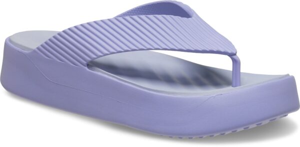 b43a22e33c8378de64c40b804316fb77 Crocs™ GETAWAY GROOVE PLATFORM FLIP Mystic Purple