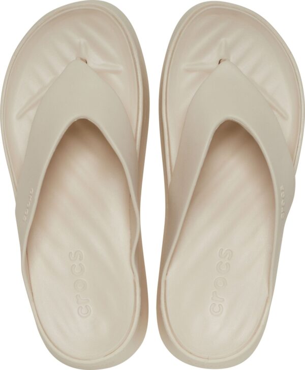 Crocs™ Getaway Platform Flip Stucco