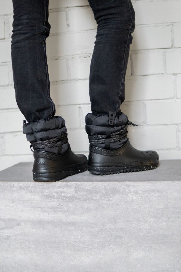 Crocs™ Classic Neo Puff Luxe Boot Women's Black