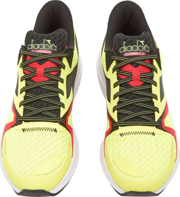 bab72b8febe5a6ded10c8e62fe5693c9 DIADORA Mythos Blushield 8 Vortice Yellow Fluo Dd/Blk/Fiery Red