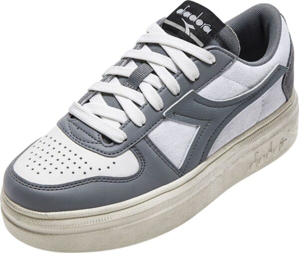 bd6cbc80774bcd16352845c6b04fdee1 DIADORA MAGIC BOLD DUNES WN White/Ultimate Gray