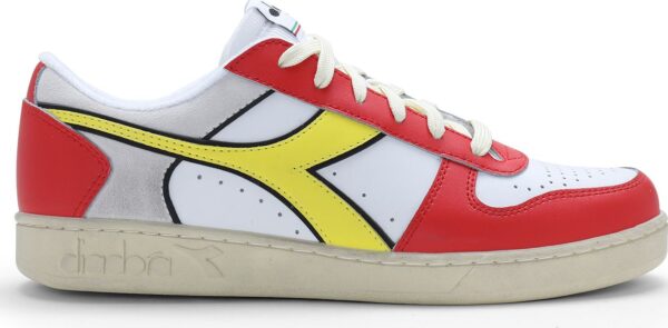 bedb17d1d6dff7d0f5ebb2d71fcd5e8a DIADORA Magic Basket Low Icona White/Ferrari Red Italy