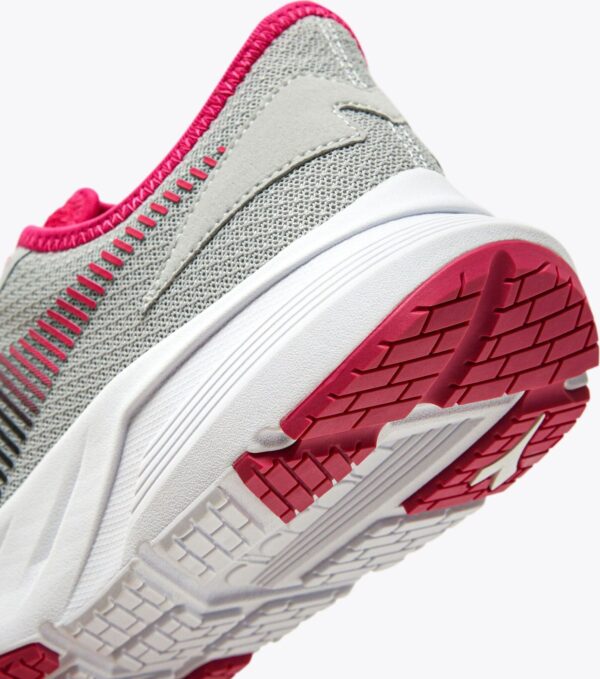 c12029c2cbbe613c4f386a50401304ac DIADORA PASSO 3 W Silver Dd/Blk/Rubine Red C