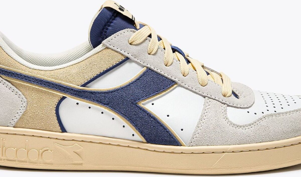 DIADORA Magic Basket Low Suede Leather Super White/Marlin